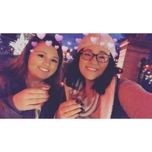 Meet your Posher, Ashlyn